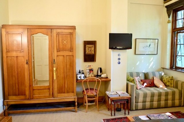 4 Bedroom Property for Sale in Green Point Western Cape